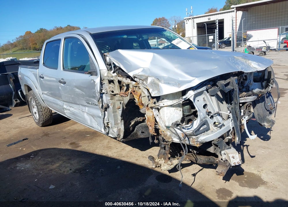 2011 TOYOTA TACOMA DOUBLE CAB VIN: 3TMLU4EN8BM069418