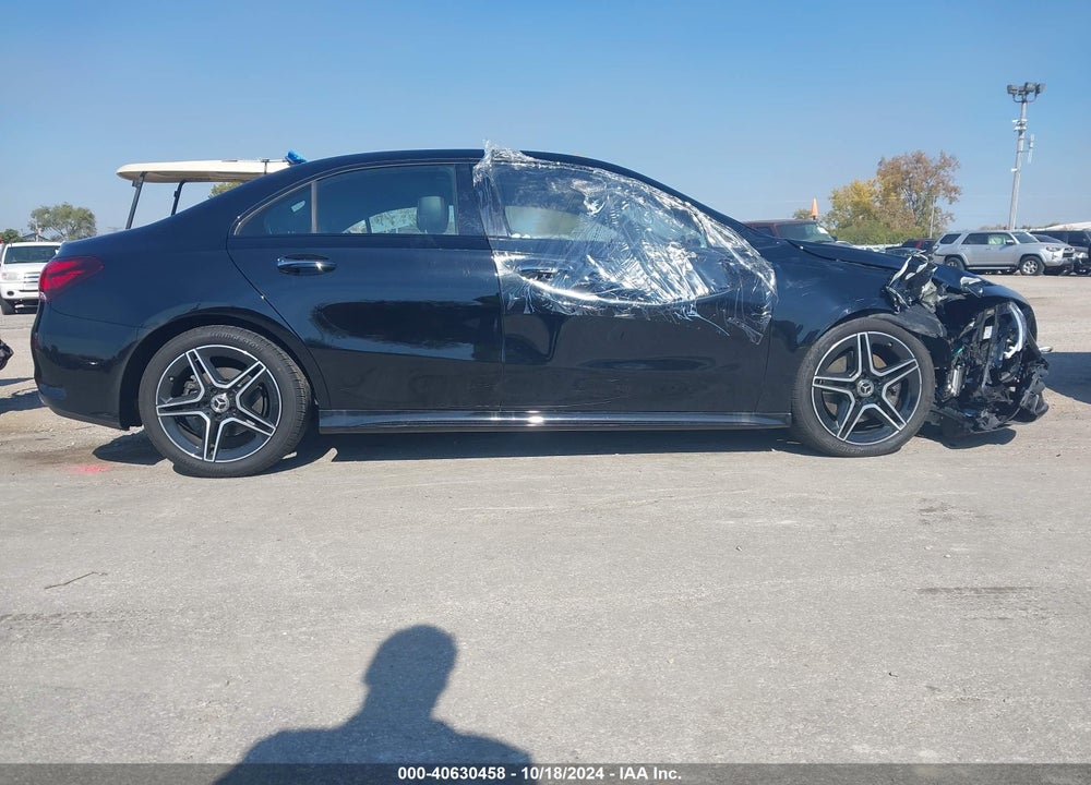 2022 MERCEDES-BENZ A 220 4MATIC VIN: W1K3G4FB3NJ374389