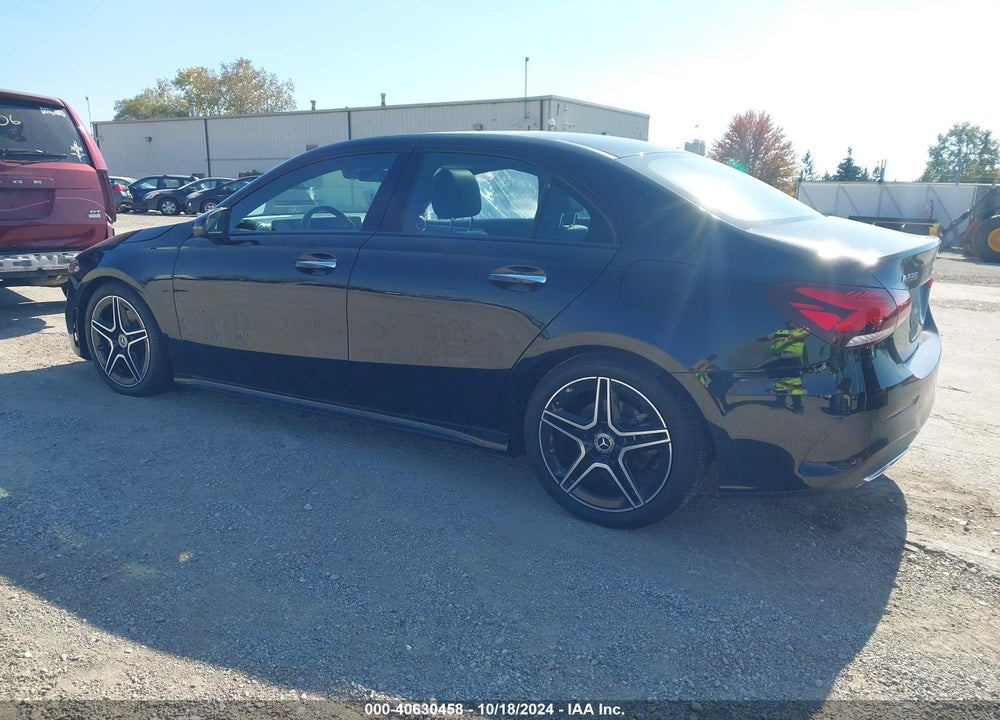 2022 MERCEDES-BENZ A 220 4MATIC VIN: W1K3G4FB3NJ374389