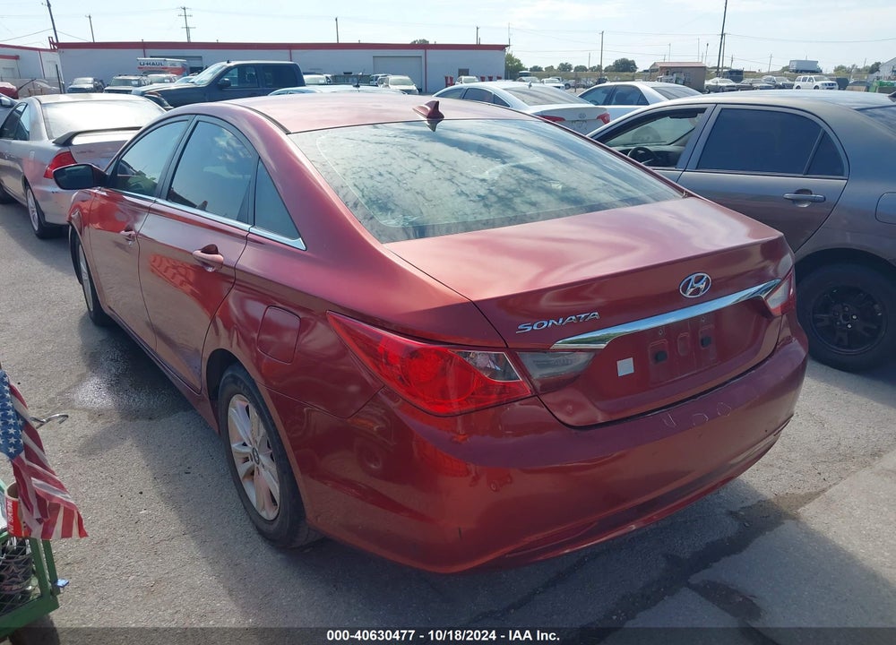 2013 HYUNDAI SONATA GLS VIN: 5NPEB4AC2DH759113