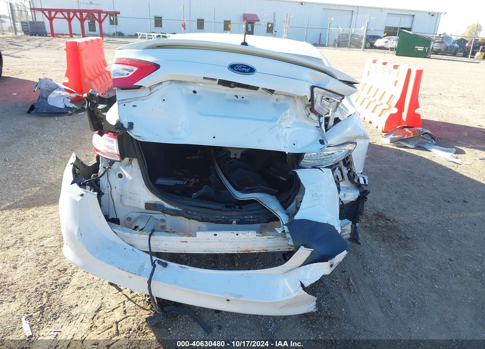2016 FORD FUSION SE VIN: 3FA6P0T90GR353726