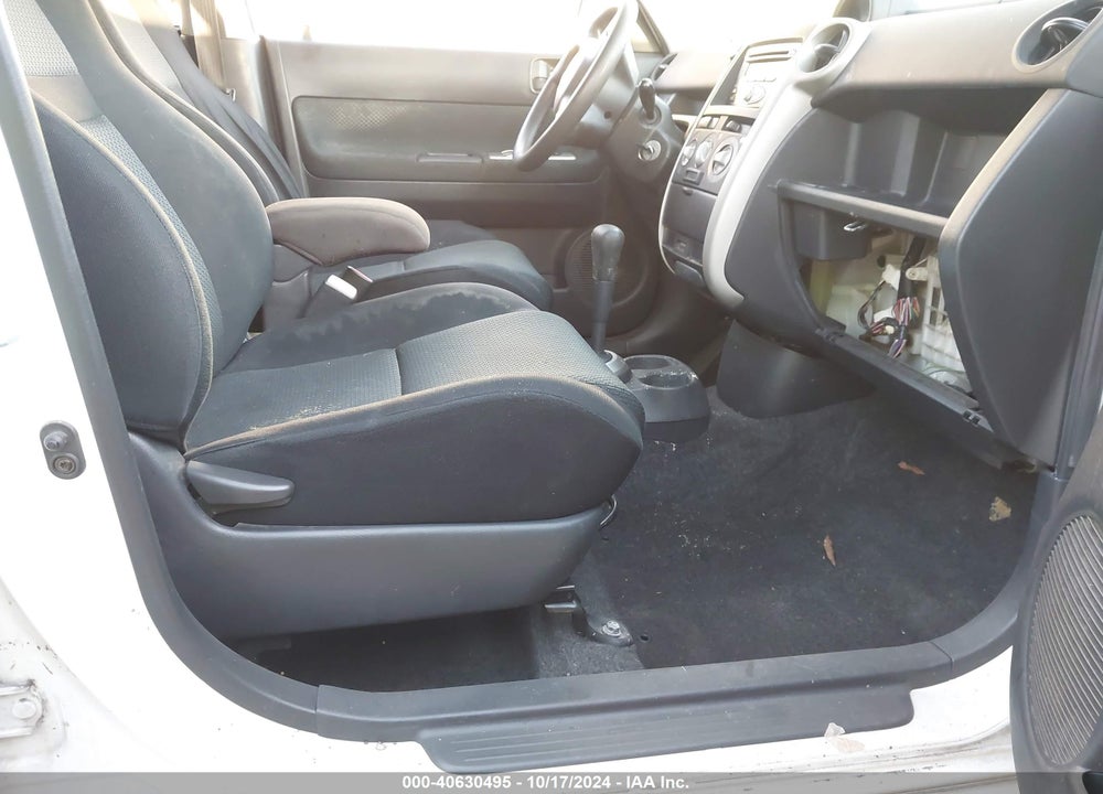 2006 SCION XB VIN: JTLKT324364078148