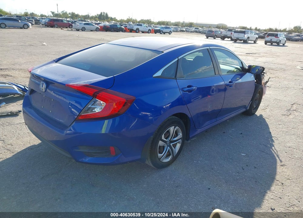 2018 HONDA CIVIC LX VIN: 2HGFC2F57JH552335