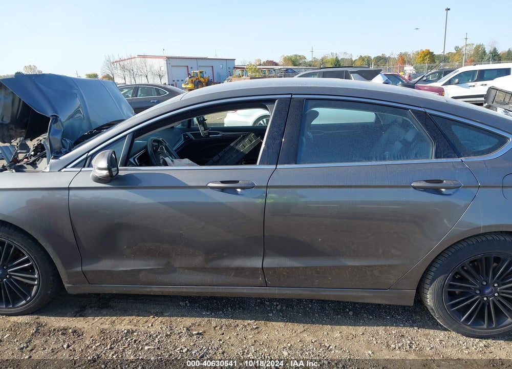2014 FORD FUSION SE VIN: 1FA6P0HD9E5386169