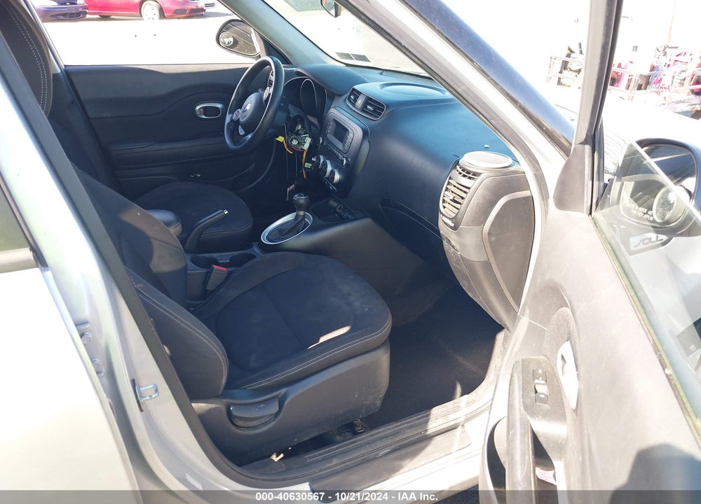 2015 KIA SOUL VIN: KNDJN2A23F7815696