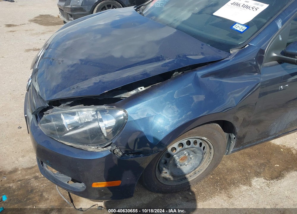 2014 VOLKSWAGEN GOLF 2.5L VIN: WVWDB7AJ9EW007514
