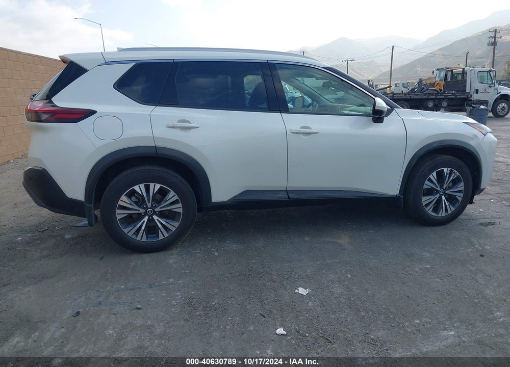 2021 NISSAN ROGUE SV FWD VIN: 5N1AT3BA5MC676589