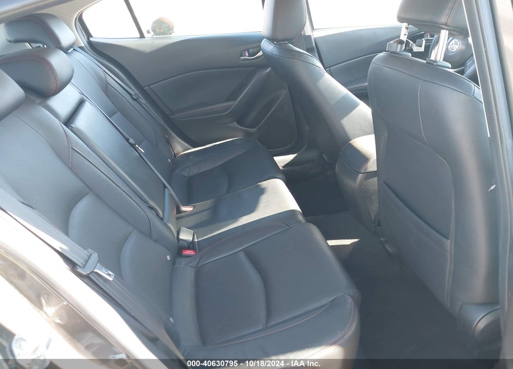 2014 MAZDA 3 S GRAND TOURING VIN: JM1BM1M38E1203680