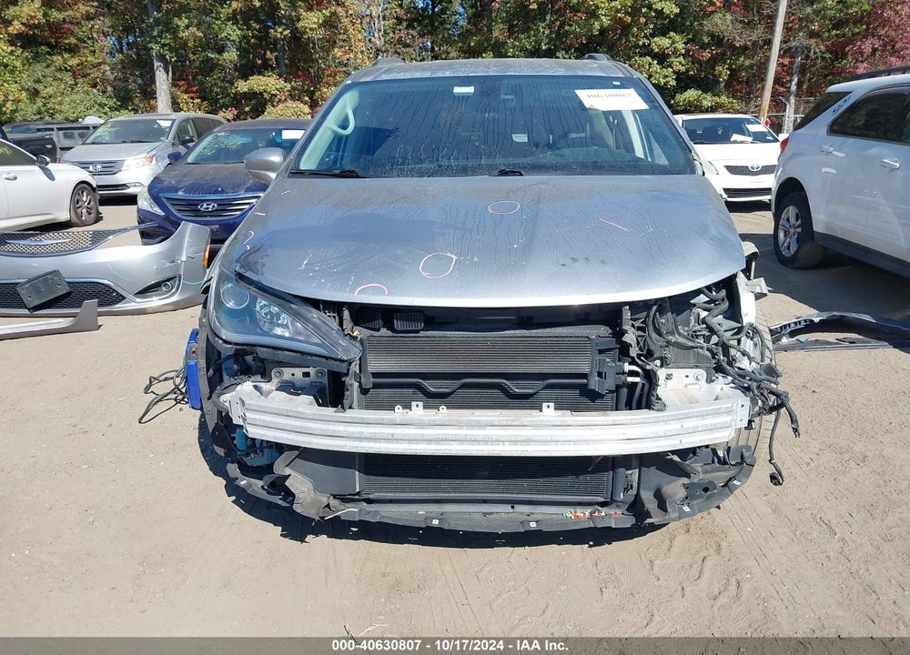 2017 CHRYSLER PACIFICA TOURING L VIN: 2C4RC1BG3HR837390