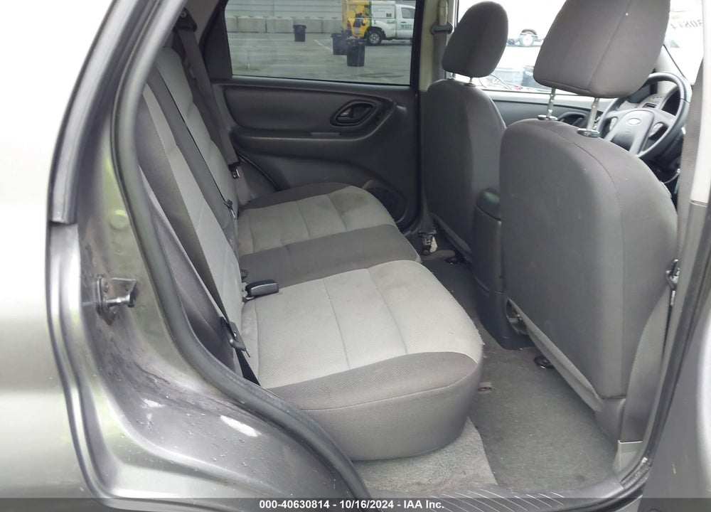 2006 FORD ESCAPE XLS VIN: 1FMCU02Z66KA96819