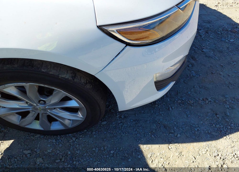2019 CHEVROLET MALIBU LT VIN: 1G1ZD5ST1KF185202
