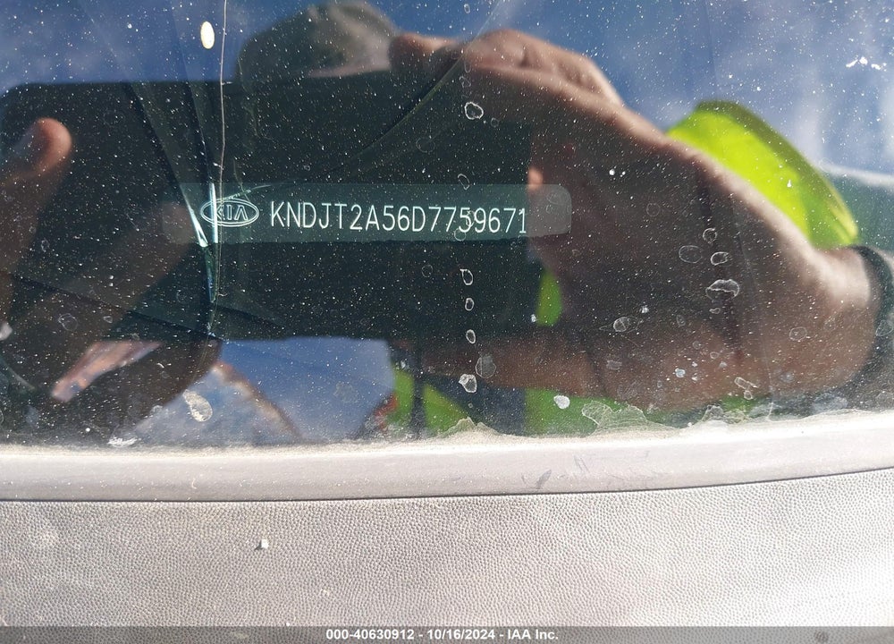2013 KIA SOUL VIN: KNDJT2A56D7759671