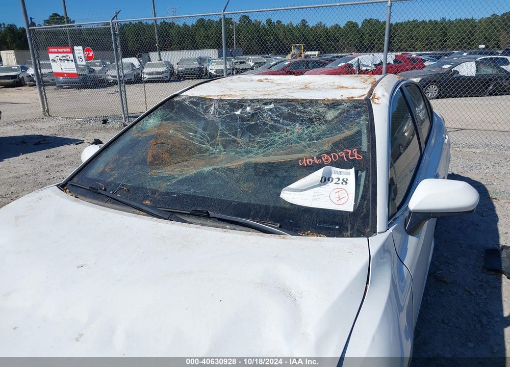 2020 TOYOTA CAMRY SE VIN: 4T1G11AK9LU892520