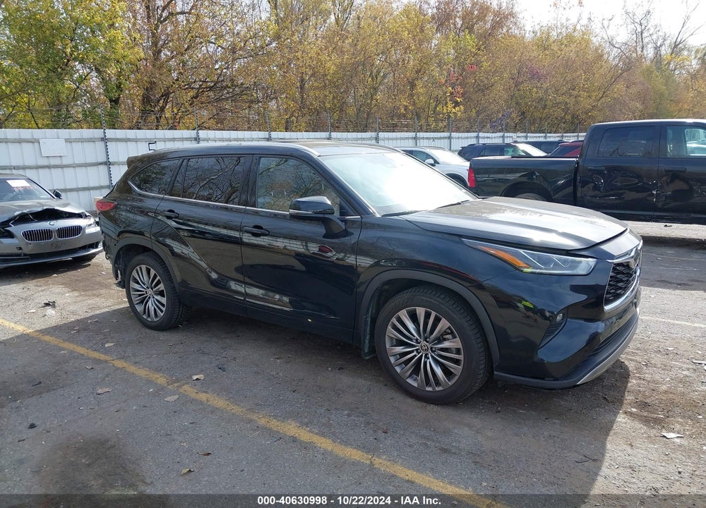 2020 TOYOTA HIGHLANDER PLATINUM VIN: 5TDFZRBHXLS003299