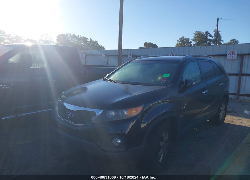 2012 KIA SORENTO LX V6 VIN: 5XYKT4A29CG189592