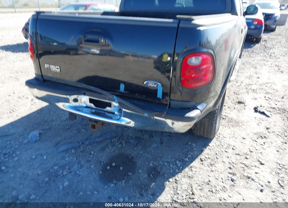 2002 FORD F-150 LARIAT/XLT VIN: 1FTRW08L22KE28857