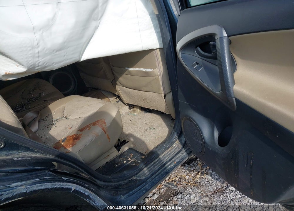 2010 TOYOTA RAV4 VIN: JTMBF4DV0A5028728