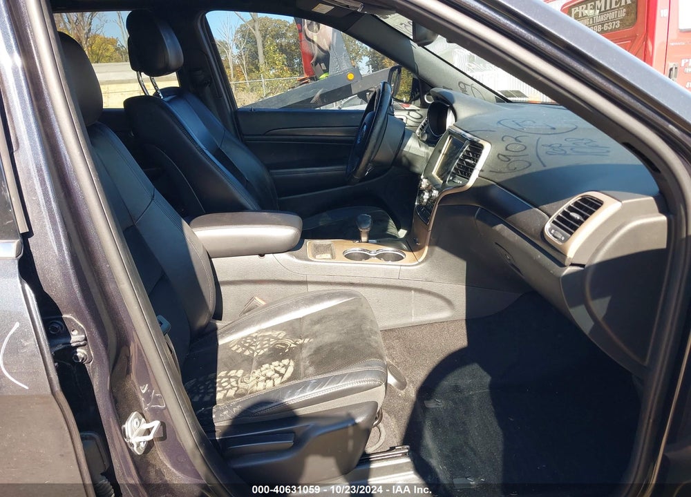 2015 JEEP GRAND CHEROKEE ALTITUDE VIN: 1C4RJFAG0FC705357