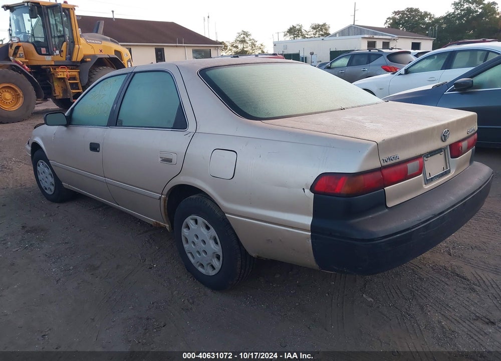 1997 TOYOTA CAMRY LE VIN: JT2BG22K9V0033416