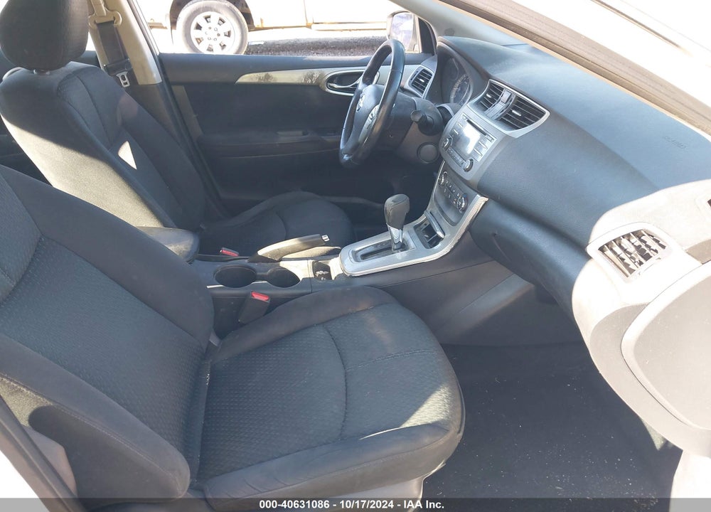2014 NISSAN SENTRA SR VIN: 3N1AB7AP7EL648421