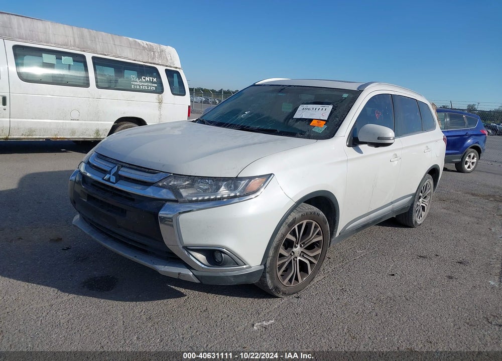2018 MITSUBISHI OUTLANDER SEL VIN: JA4AD3A35JZ011408