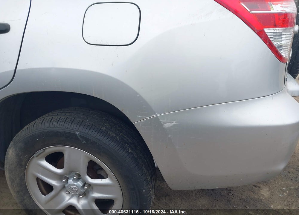 2009 TOYOTA RAV4 VIN: JTMZF33V29D012638