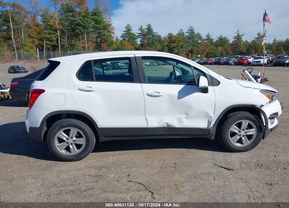 2017 CHEVROLET TRAX LS VIN: 3GNCJNSB7HL250122