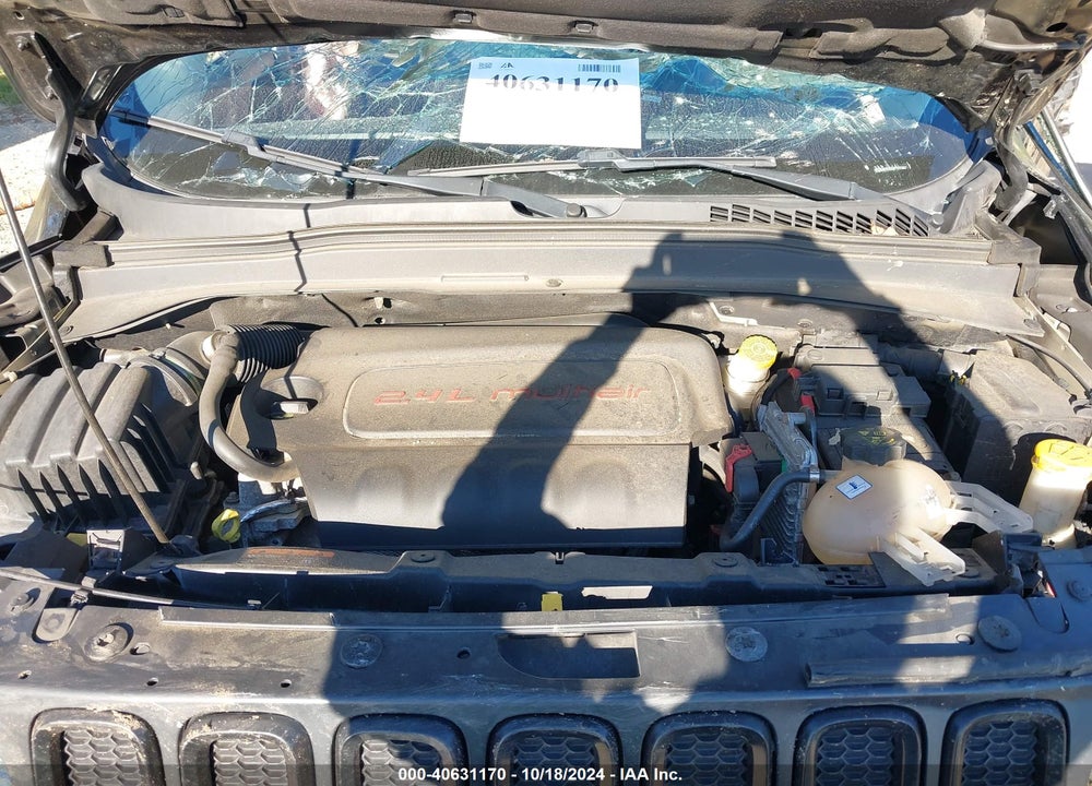 2016 JEEP RENEGADE LATITUDE VIN: ZACCJBBT2GPD57987