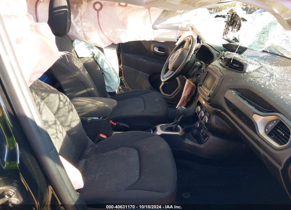 2016 JEEP RENEGADE LATITUDE VIN: ZACCJBBT2GPD57987