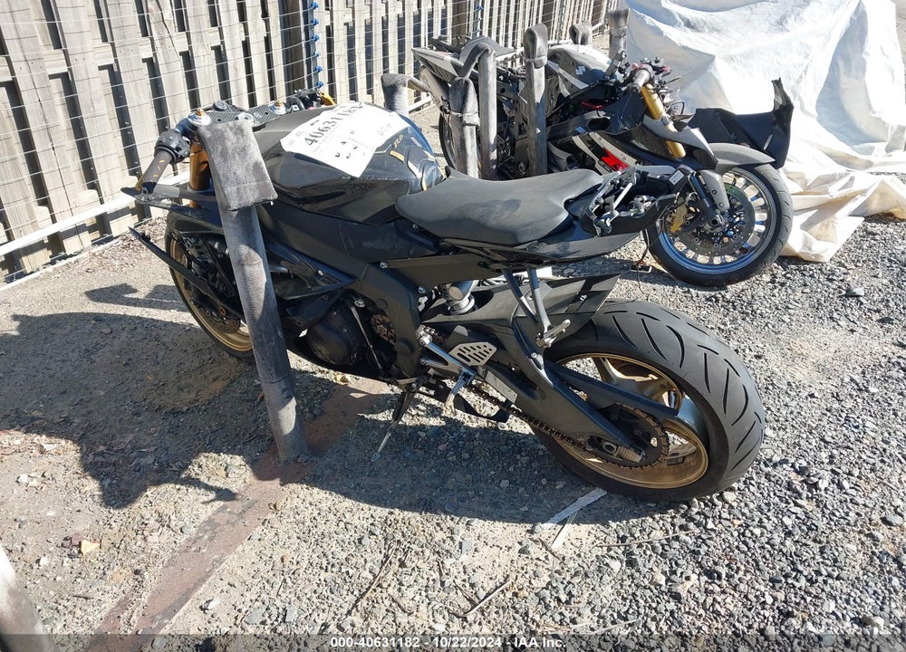 2009 YAMAHA YZFR6 C VIN: JYARJ16Y59A003924