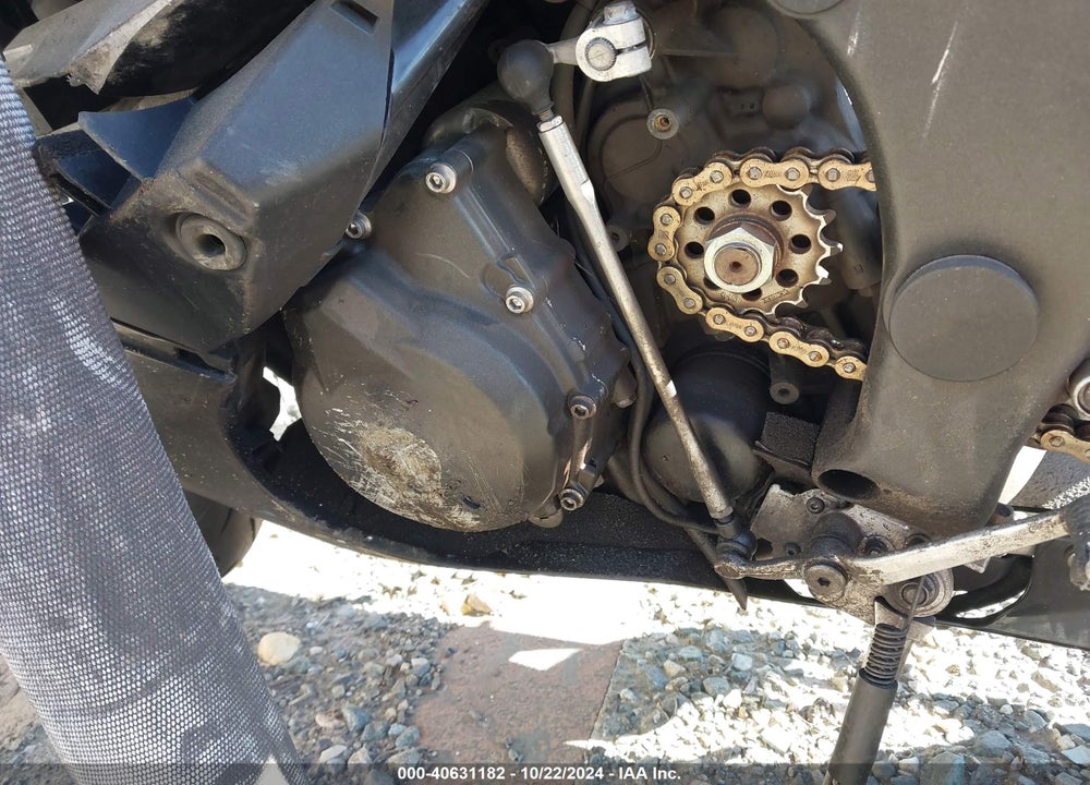 2009 YAMAHA YZFR6 C VIN: JYARJ16Y59A003924