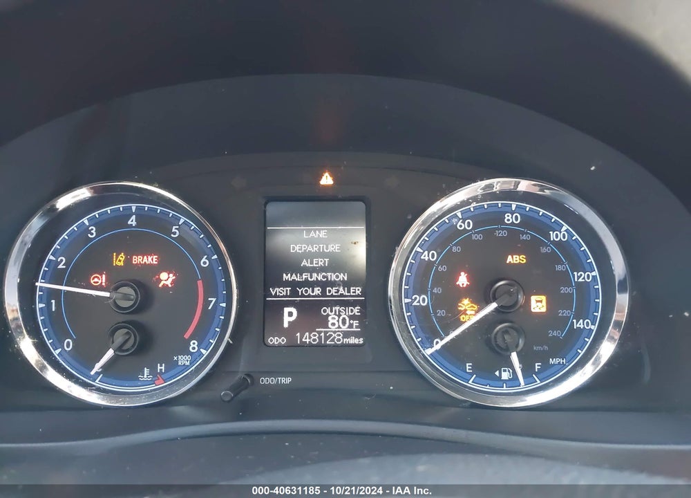 2017 TOYOTA COROLLA LE VIN: 5YFBURHE6HP732121
