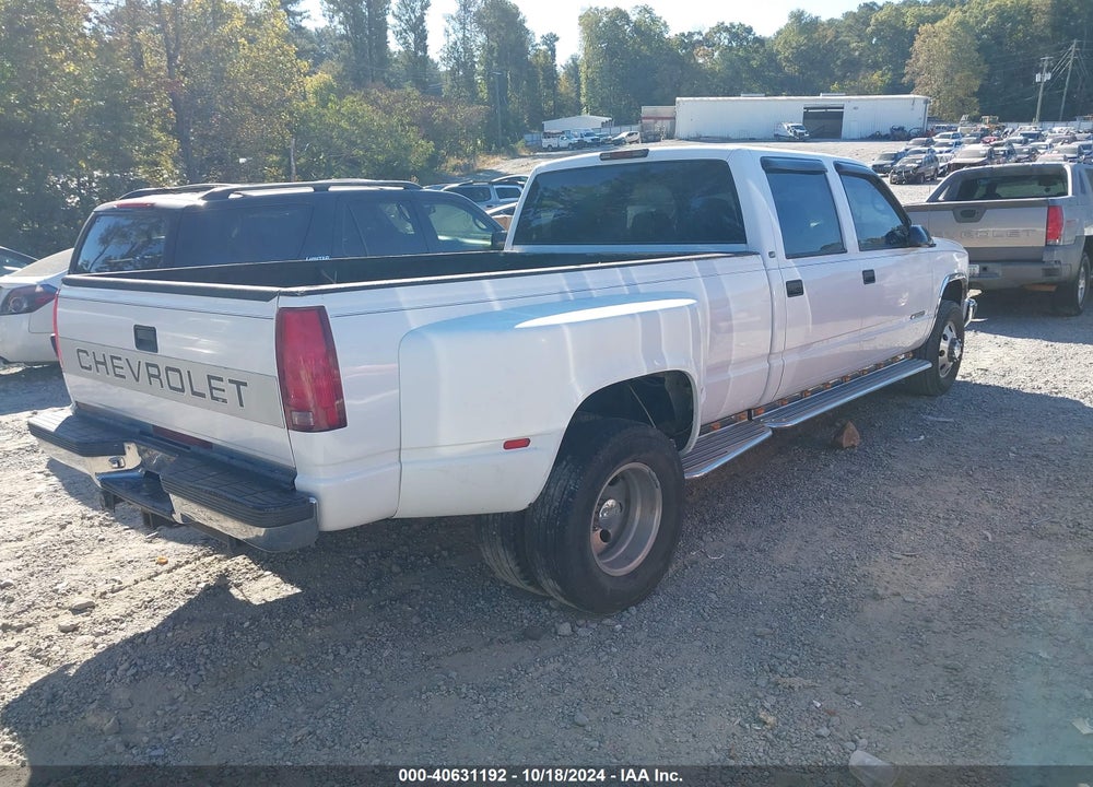 1997 CHEVROLET C3500 HD FLEETSIDE VIN: 1GCHC33J2VF034820