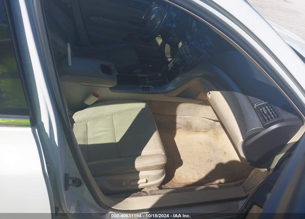 2010 ACURA TL 3.5 VIN: 19UUA8F20AA021496