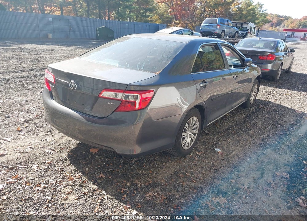 2014 TOYOTA CAMRY LE VIN: 4T1BF1FK3EU824351