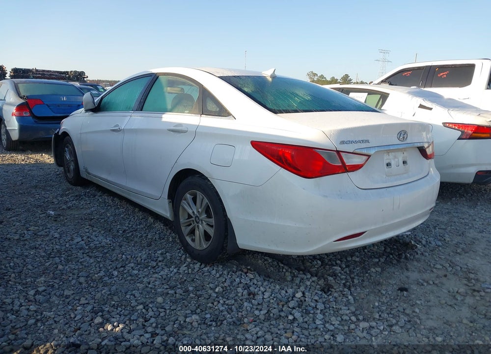 2013 HYUNDAI SONATA GLS VIN: 5NPEB4ACXDH645330