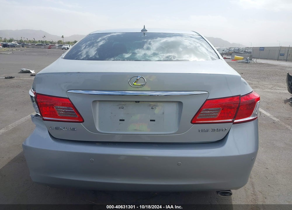 2010 LEXUS ES 350 VIN: JTHBK1EG2A2405411