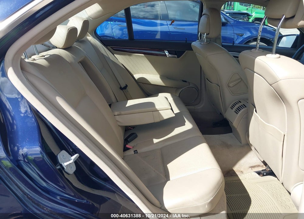 2011 MERCEDES-BENZ C 300 LUXURY 4MATIC/SPORT 4MATIC VIN: WDDGF8BB9BR145651