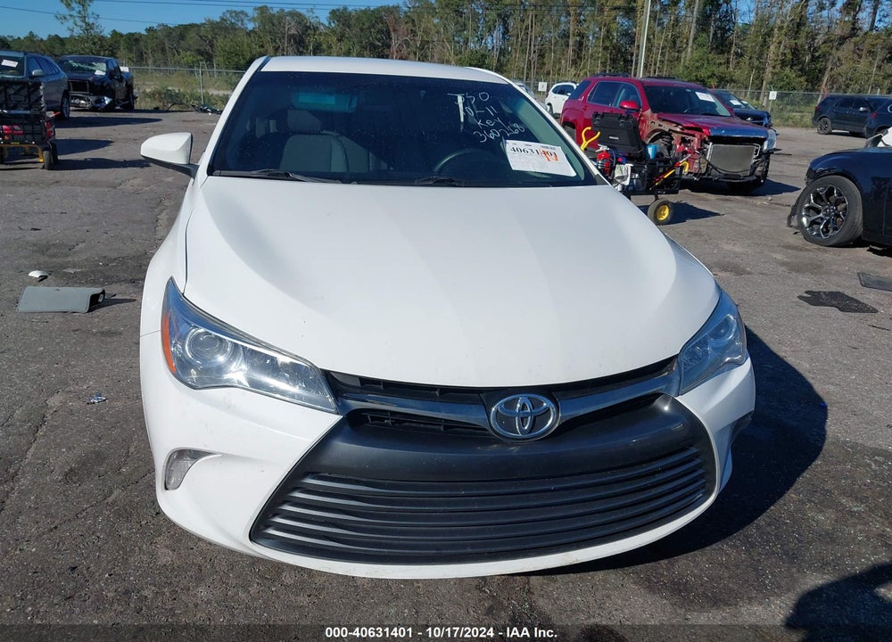 2017 TOYOTA CAMRY LE VIN: 4T1BF1FK1HU360268