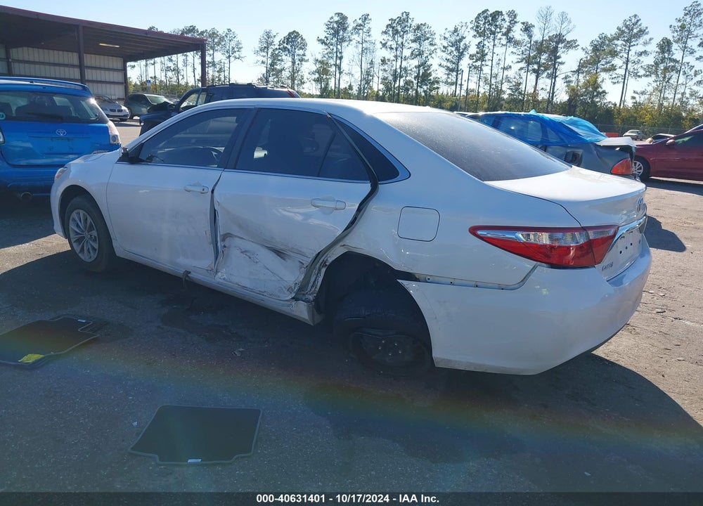 2017 TOYOTA CAMRY LE VIN: 4T1BF1FK1HU360268