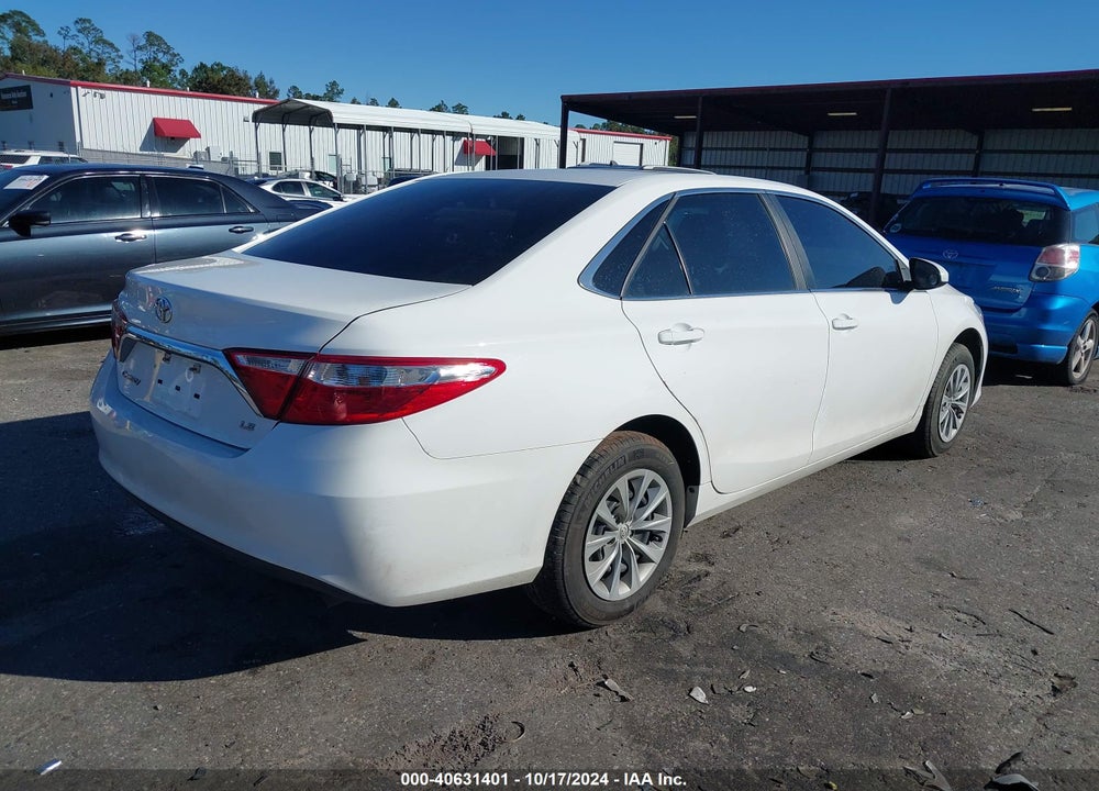 2017 TOYOTA CAMRY LE VIN: 4T1BF1FK1HU360268