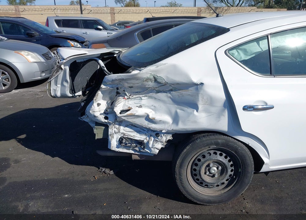 2019 NISSAN VERSA 1.6 SV VIN: 3N1CN7AP5KL840285