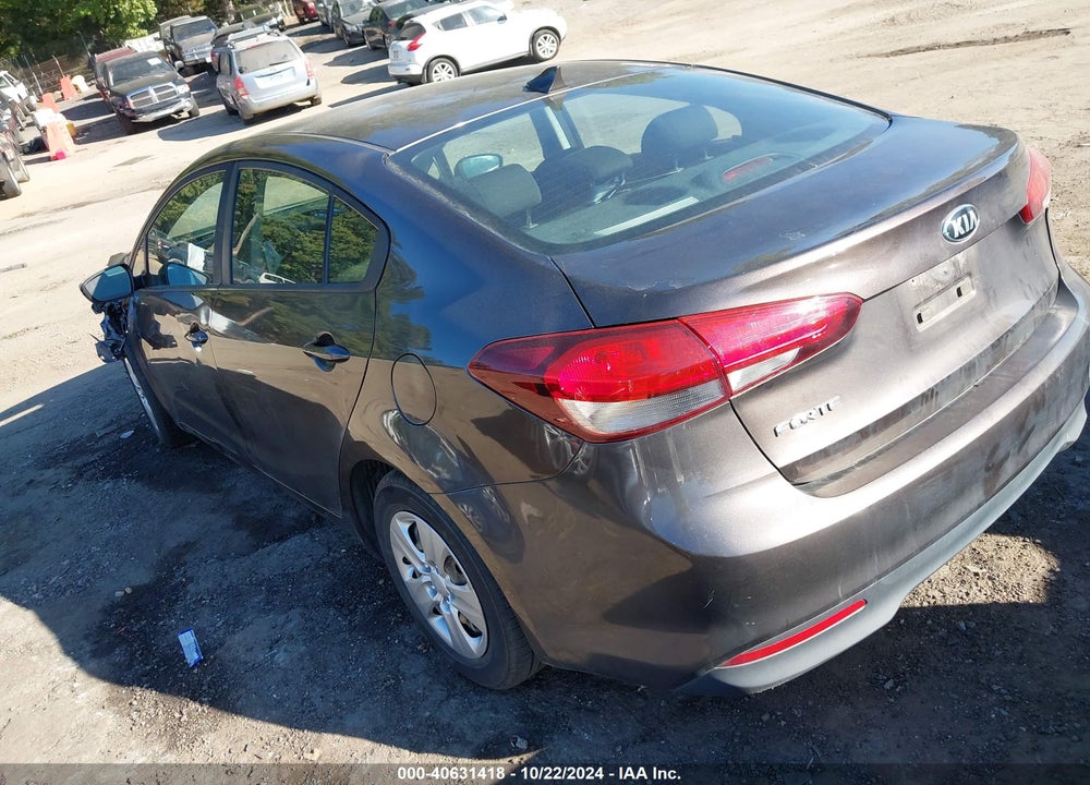 2017 KIA FORTE LX VIN: 3KPFK4A71HE140049