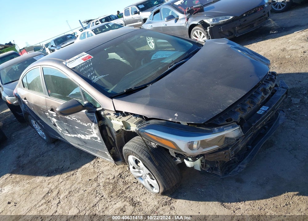 2017 KIA FORTE LX VIN: 3KPFK4A71HE140049