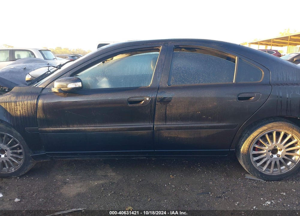 2007 VOLVO S60 2.5T VIN: YV1RS592972640087