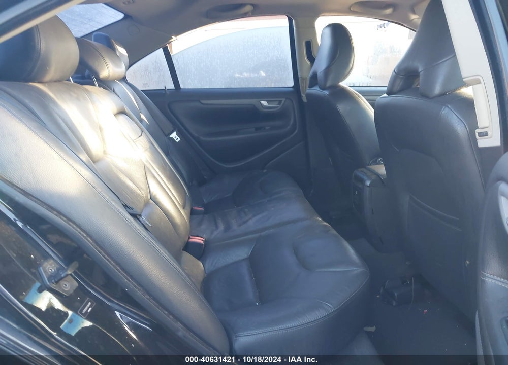 2007 VOLVO S60 2.5T VIN: YV1RS592972640087