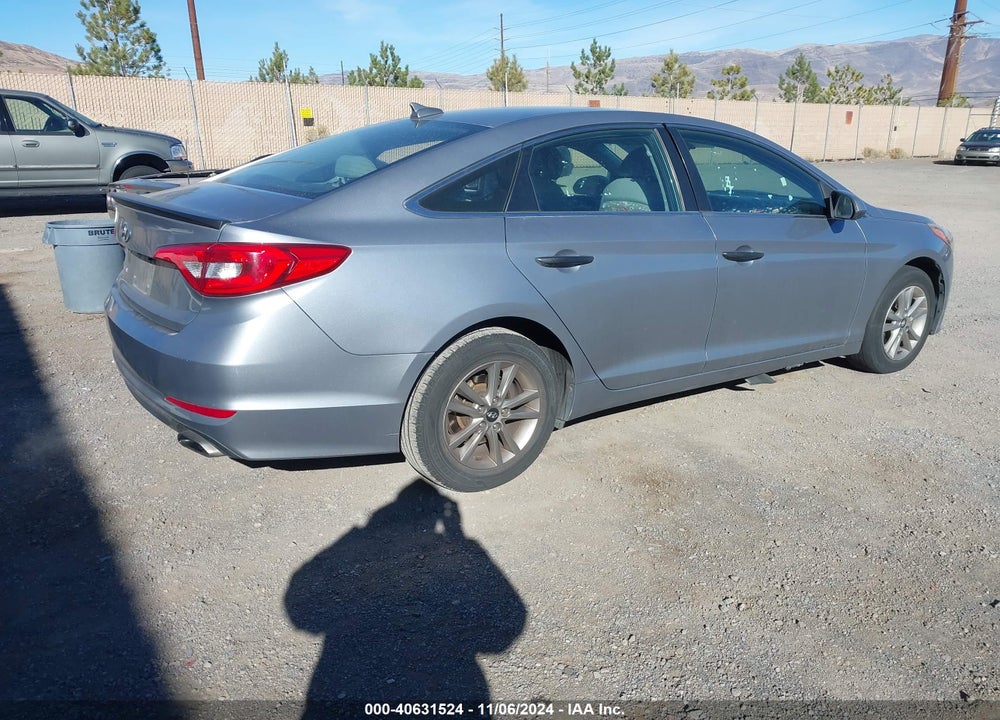 2016 HYUNDAI SONATA VIN: 5NPE24AF1GH302596