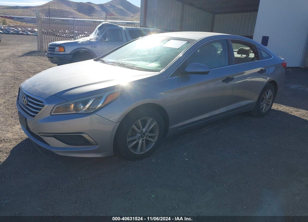 2016 HYUNDAI SONATA VIN: 5NPE24AF1GH302596