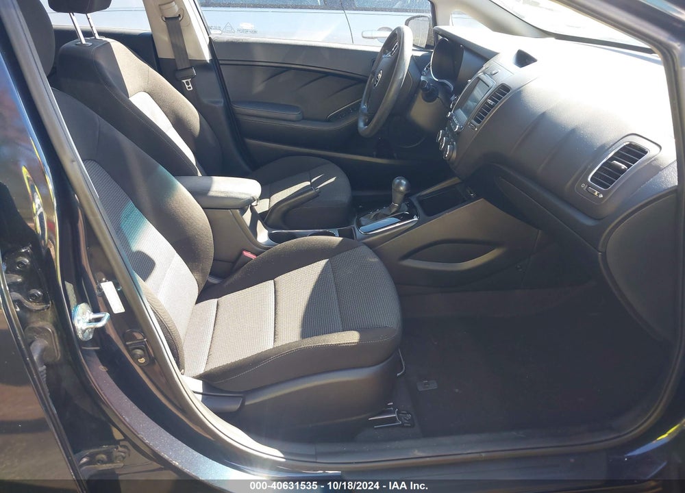 2017 KIA FORTE LX VIN: KNAFK5A86H5718959