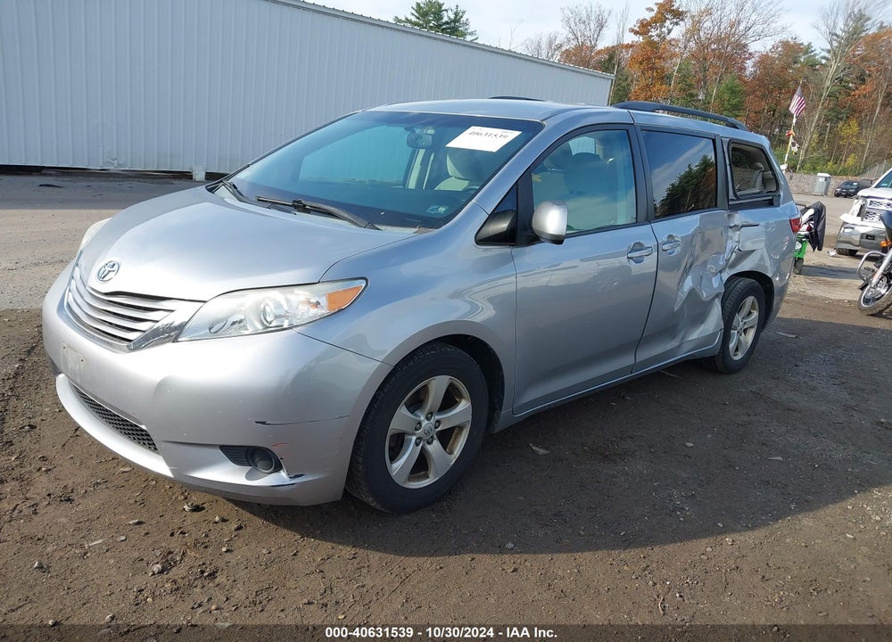 2015 TOYOTA SIENNA LE 8 PASSENGER VIN: 5TDKK3DC7FS570348